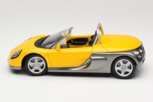 Renault Sport Spider Amarelo Anson 1:18 30350-R1 Metal - imagem 4 de 8