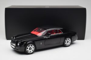 Rolls-Royce Phantom Coupe Diamond Preto Kyosho 1:18 08862DBK Metal - imagem 8 de 8