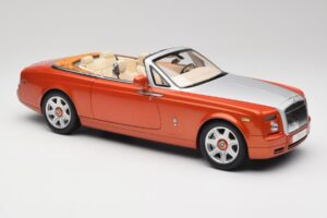 Rolls-Royce Phantom Drophead Coupe Mandarin Laranja Kyosho 1:18 08871P Metal - imagem 8 de 10