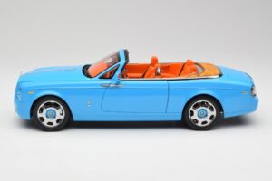 Rolls-Royce Phantom Drophead Coupe Powder Azul Kyosho 1:18 08871BL Metal - imagem 6 de 10