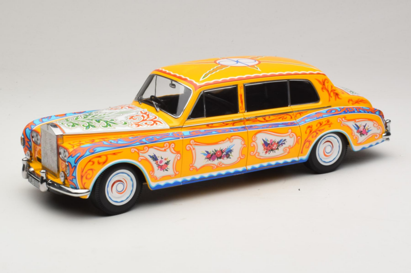 Rolls-Royce Phantom V John Lennon Paragon 1:18 PA-92121 Metal