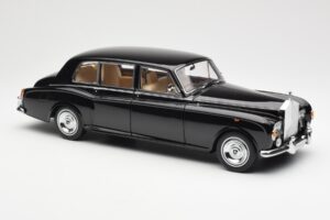 Rolls-Royce Phantom VI EWB Preto Kyosho 1:18 08905BK Metal - imagem 6 de 8