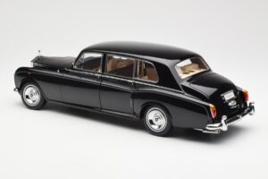 Rolls-Royce Phantom VI EWB Preto Kyosho 1:18 08905BK Metal - imagem 7 de 8