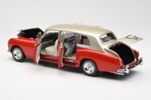 Rolls-Royce Phantom VI Vermelho Bege Claro Kyosho 1:18 08905RLB Metal - imagem 5 de 8