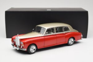 Rolls-Royce Phantom VI Vermelho Bege Claro Kyosho 1:18 08905RLB Metal - imagem 8 de 8