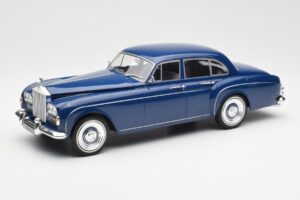 Rolls-Royce Silver Cloud III Flying Spur Mulliner RHD Azul Escuro MCG 1:18 MCG18124 Metal