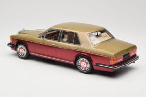 Rolls-Royce Silver Spirit Bege Vermelho BoS Models 1:18 BOS061 Resina - imagem 5 de 6