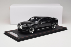 Rolls-Royce Spectre Preto Df Model 1:18 REMC017 Resina - imagem 6 de 6