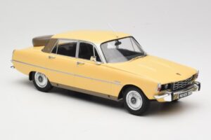 Rover 3500 V8 P6 Creme MCG 1:18 MCG18046 Metal - imagem 4 de 6