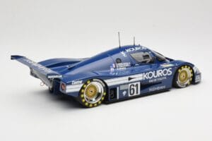 Sauber Mercedes C9 Kouros Racing #61 M. Thackwell / H. Pescarolo 24 Hours of Le Mans 1987 Minichamps 1:18 155873561 Metal - imagem 2 de 6