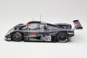 Sauber Mercedes C9 #61 M. Baldi / J. Weaver / J. Mass 24 Hours of Le Mans 1988 Minichamps 1:18 155883561 Metal - imagem 3 de 6