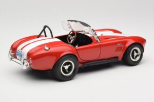 Shelby Cobra 427 S/C Guardsman Red ERTL 1:18 7369 Metal - imagem 3 de 8