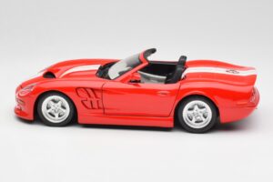Shelby Series 1 Cabriolet Vermelho Bburago 1:18 3353 Metal - imagem 4 de 8