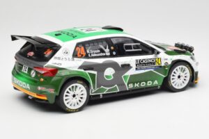 Skoda Fabia Rally2 #24 N. Gryazin / K. Aleksandrov Rally Monte Carlo 2023 IXO 1:18 18RMC155B Metal - imagem 2 de 6