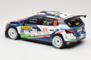 Skoda Fabia Rally2 #10 S. Wagner / G. Winter Barum Czech Rally Zlín 2024 IXO 1:18 18RMC221 Metal - imagem 5 de 6