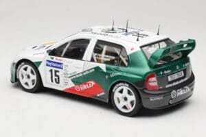 Skoda Fabia WRC #15 T. Gardemeister / P. Lukander WRC 1999 Solido 1:18 90457 Metal - imagem 7 de 8