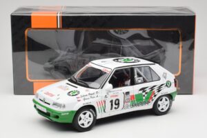 Skoda Felicia Kit Car #19 P. Sibera / P. Gross Tour de Corse 1995 IXO 1:18 18RMC149B Metal - imagem 6 de 6