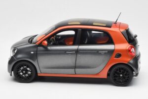 Smart Forfour W453 Lava Laranja Grafite Cinzento Norev 1:18 B66960298 Metal - imagem 4 de 8