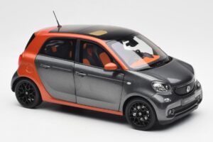 Smart Forfour W453 Lava Laranja Grafite Cinzento Norev 1:18 B66960298 Metal - imagem 6 de 8