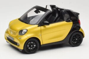 Smart Fortwo 453 Cabriolet Preto E Amarelo Norev 1:18 B66960289 Metal