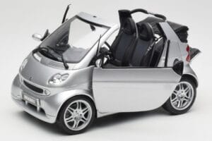 Smart Fortwo W450 Brabus Cabrio Prateado Edição Concessionário Kyosho 1:18 0017769V001C05Q00 Metal - imagem 2 de 8