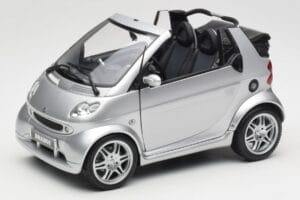 Smart Fortwo W450 Brabus Cabrio Prateado Edição Concessionário Kyosho 1:18 0017769V001C05Q00 Metal