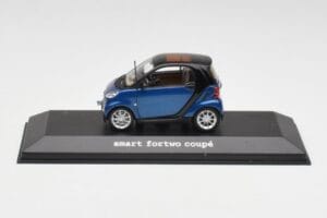Smart Fortwo Coupe Aqua Azul Metallic & Preto Minichamps 1:43 Q0022558V001C77Q00 Metal