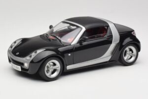 Smart Roadster Preto Bburago 1:18 34099-M1 Metal