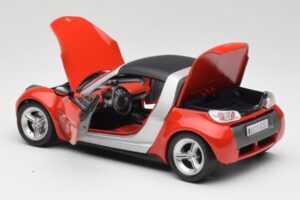 Smart Roadster Vermelho Bburago 1:18 34099 Metal - imagem 5 de 8