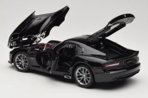 SRT Viper GTS Preto Maisto 1:18 31128 Metal - imagem 5 de 8