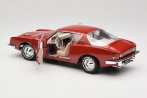 Studebaker Avanti Vermelho Solido 1:18 421183270 Metal - imagem 5 de 8