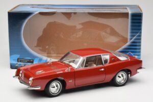Studebaker Avanti Vermelho Solido 1:18 421183270 Metal - imagem 8 de 8