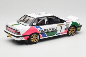 Subaru Legacy RS BC5 Group A #7 C. McRae / D. Ringer Rally Sweden 1992 Otto 1:18 OT1158 Resina - imagem 2 de 6