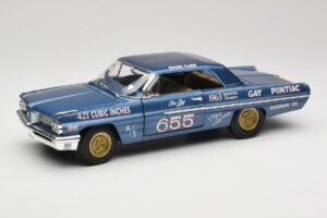 Pontiac Catalina Super Duty Super Stock #655 Azul 1962 Auto World 1:18 AW201/06 Metal
