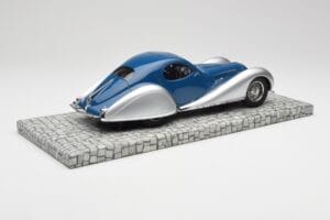 Talbot-Lago T150 C-SS Coupe Azul Prata Minichamps 1:18 107117122 Resina - imagem 2 de 6
