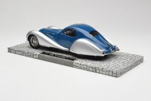 Talbot-Lago T150 C-SS Coupe Azul Prata Minichamps 1:18 107117122 Resina - imagem 5 de 6