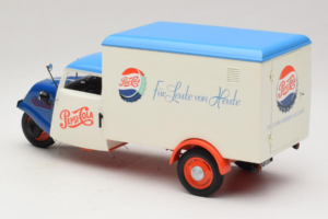 Tempo Dreirad Kastenwagen Pepsi Minichamps 1:18 150099024 Metal - imagem 7 de 8