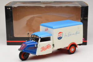 Tempo Dreirad Kastenwagen Pepsi Minichamps 1:18 150099024 Metal - imagem 8 de 8