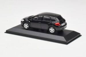Toyota Auris E150 Preto Minichamps 1:43 TOYOTA004 Metal - imagem 3 de 4