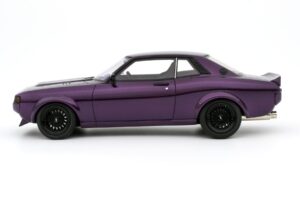 Toyota Celica RA24 Restomod Midnight Violeta Otto 1:18 OT1089 Resina - imagem 3 de 5