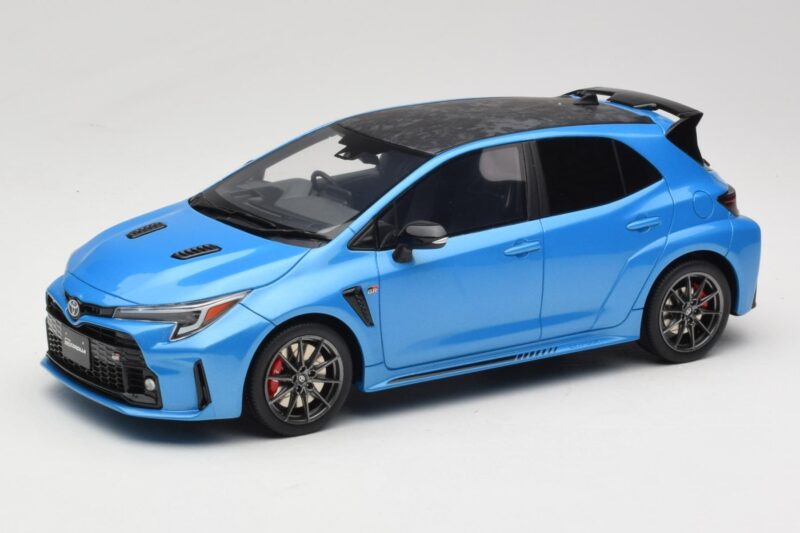 Toyota GR Corolla E210 Circuit Edition Flame Blue Otto 1:18 OT1169 Resina