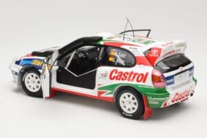 Toyota Corolla WRC #3 C. Sainz / L. Moya Safari Rally 1999 AUTOart 1:18 89982 Metal - imagem 5 de 8
