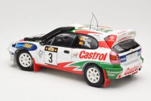 Toyota Corolla WRC #3 C. Sainz / L. Moya Safari Rally 1999 AUTOart 1:18 89982 Metal - imagem 7 de 8