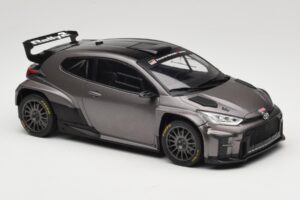 Toyota GR Yaris Rally2 Cinzento IXO 1:18 18CMC210 Metal - imagem 4 de 6