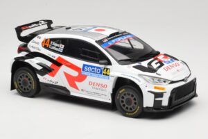 Toyota GR Yaris Rally2 #44 H. Kogure Rally Finland 2024 IXO 1:18 18RMC212B Metal - imagem 4 de 6