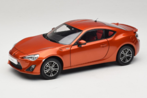 Toyota GT86 Vermelho Century Dragon 1:18 CD01 Metal