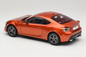 Toyota GT86 Vermelho Century Dragon 1:18 CD01 Metal - imagem 7 de 8