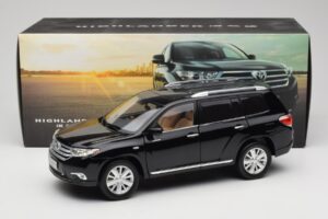Toyota Highlander XU40 Preto Paudi Model 1:18 2043612-B1 Metal - imagem 8 de 8