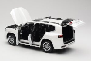 Toyota Land Cruiser J300 ZX Branco LCD 1:18 LCD18013-ZX-WH Metal - imagem 5 de 8