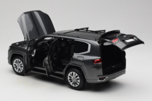 Toyota Land Cruiser LC300 ZX Cinzento LCD 1:18 LCD18013-ZX-GR Metal - imagem 5 de 8